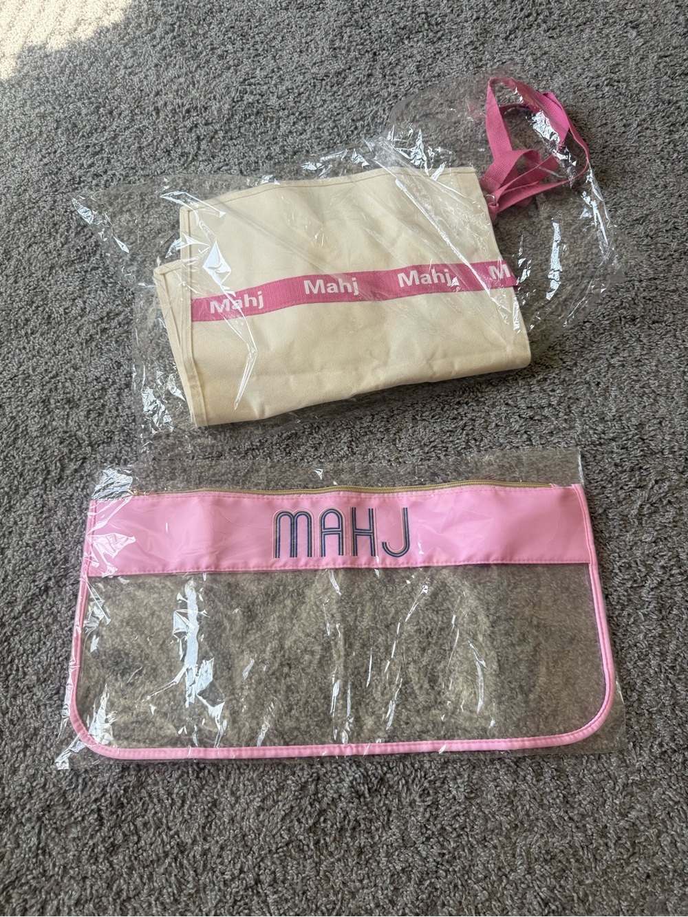 NWT Mahjong Bag Set